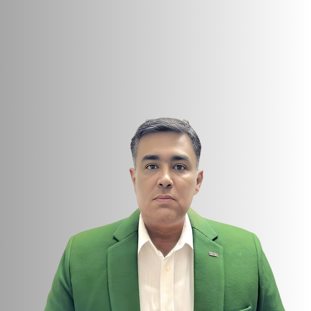 white and brown modern creative real estate ad social media post (7)